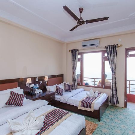 Hotel The Ranimahal Tānsen Екстериор снимка