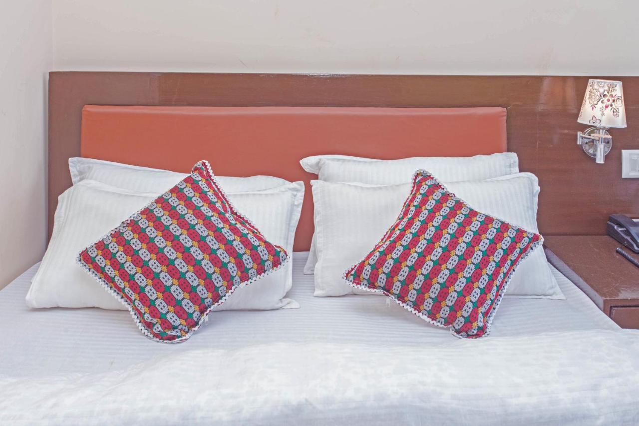 Hotel The Ranimahal Tānsen Екстериор снимка
