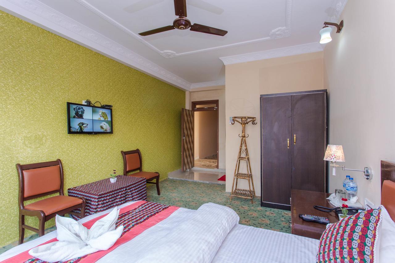 Hotel The Ranimahal Tānsen Екстериор снимка