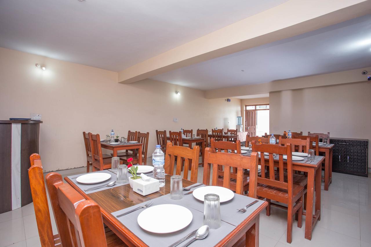 Hotel The Ranimahal Tānsen Екстериор снимка